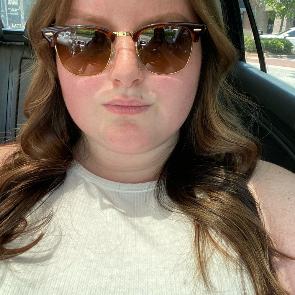 Meet your Posher, Siena